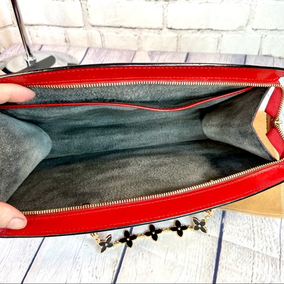 Louis Vuitton red Epi shoulder bag or crossbody with charms - Picture 6 of 15